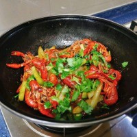 龙虾怎么做好吃又简单(大龙虾家庭做法简单做法窍门)