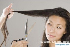 梦见别人给我梳头发(周公解梦梦见别人给我梳头发)