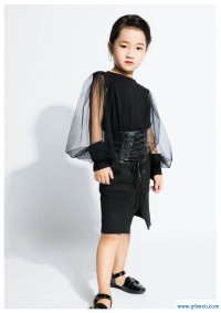 王梓一(王梓一名字怎么样)