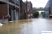 周公解梦梦见发洪水(周公解梦梦见发洪水是什么征兆)