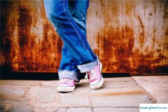 梦到鞋坏了(梦到鞋坏了一只是什么征兆)