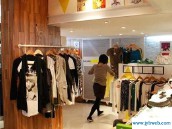 时尚服装店名(开服装店取什么名字好潮流一点的)