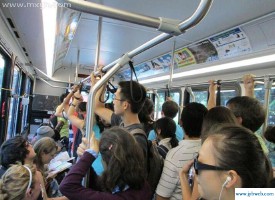 梦见坐汽车(女人梦见坐汽车)