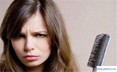 女人梦见掉头发(50岁女人梦见掉头发)