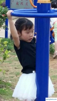 周雨馨(周雨馨个人资料)