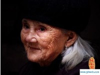 梦见人死了又活了(做梦梦见人死了又活了)