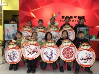 杨琪涵(杨琪涵 在线)