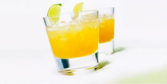 鸡尾酒的名字和寓意（冷门好听的酒名 ）