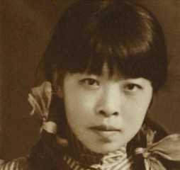 萧红的简介（萧红的散文集代表作有哪些 ）