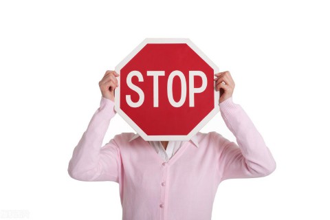 骂人不带脏字的话 越毒越好骂渣男（骂人超狠超难听的句子 ）