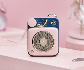 送女友什么礼物最有意义 （十大女生喜欢的生日礼物 ）