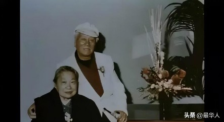 成龙个人资料（成龙有几个妻子都是谁 ）