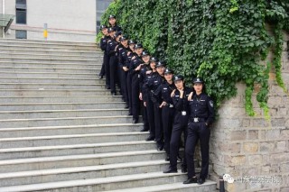 飒是什么意思形容人（ 气质很飒的女生给别人的感觉 ）