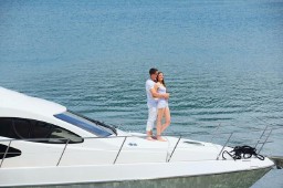 送女人礼物前十件排名（ 女生能记一辈子的礼物 ）