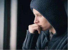 梦到死去的奶奶是什么意思（ 突然梦见去世很久的奶奶 ）