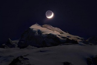 做梦梦见被追杀是什么意思（女生梦见被追杀在逃命）