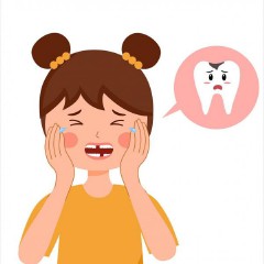 梦见掉门牙是什么征兆（ 梦见上门牙掉了是吉兆吗 ）