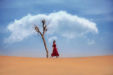 频繁梦到一个男人是怎么回事（ 多次梦到同一个男人 ）