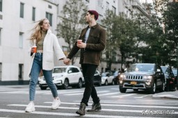 梦见初恋情人是什么意思已婚女人（ 梦到多年不联系的初恋 ）