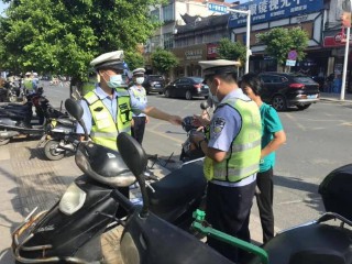 考驾照的流程是怎么样的（附近哪个驾校是正规驾校）