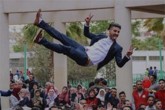 梦到自己会飞是什么预兆（梦见自己飞可以控制高低）