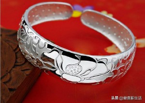 母亲节送什么礼物好（ 送给妈妈的礼物实用型 ）