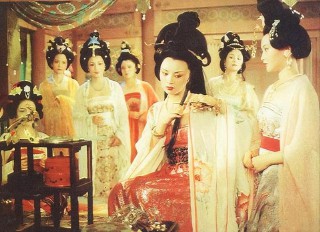 沉鱼落雁闭月羞花闭月指的是谁（ 闭月是指哪位美女 ）