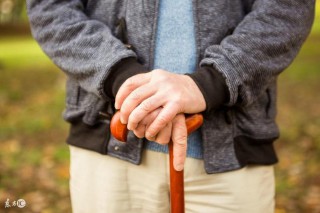 老年用品店主要卖什么（老年人生意有哪些项目）