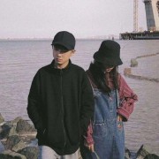 英文情侣网名简短唯美（很小众却很惊艳的英文名）