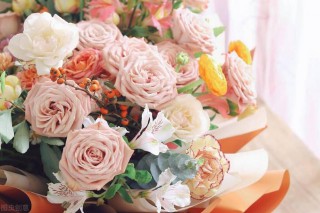 520朋友圈晒花的心情短语（高情商晒花朋友圈文案）