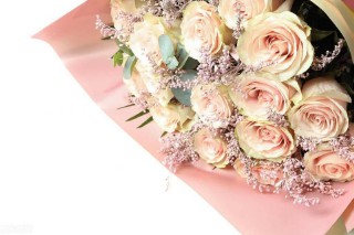 520朋友圈晒花的心情短语（高情商晒花朋友圈文案）