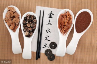 1988年是什么命五行属什么命（属蛇人一生最克3个人）